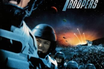 Starship Troopers Review: Why the Sci-Fi Classic Still Packs a Punch Starship Troopers Review: Why the Sci-Fi Classic Still Packs a Punch