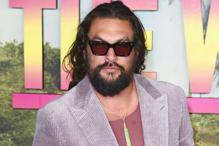 Jason Momoa to Lead Sony and PlayStation Studios’ Helldivers Adaptation Directed by Justin Lin Jason Momoa to Lead Sony and PlayStation Studios’ Helldivers Adaptation Directed by Justin Lin