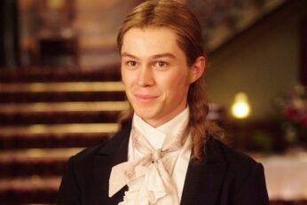 The Artful Dodger: Hulu’s Bingeable Historical Romance Stealing Bridges to Bridgerton The Artful Dodger: Hulu’s Bingeable Historical Romance Stealing Bridges to Bridgerton